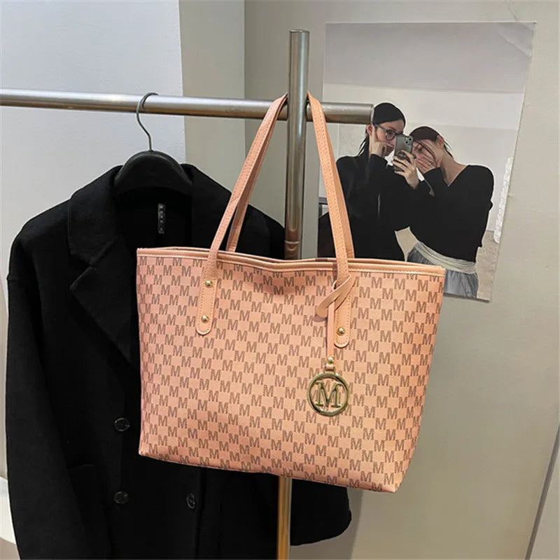 Large Capacity Commuting Tote Bags Fashionable Printed Pu Leather Handbag for Women College Students Class Handbags Shoulder Bag