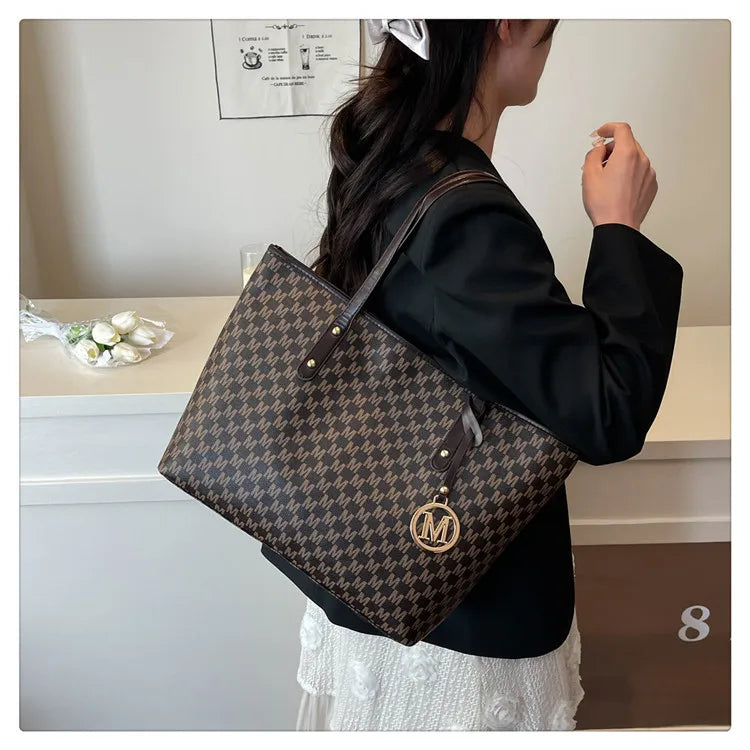 Large Capacity Commuting Tote Bags Fashionable Printed Pu Leather Handbag for Women College Students Class Handbags Shoulder Bag